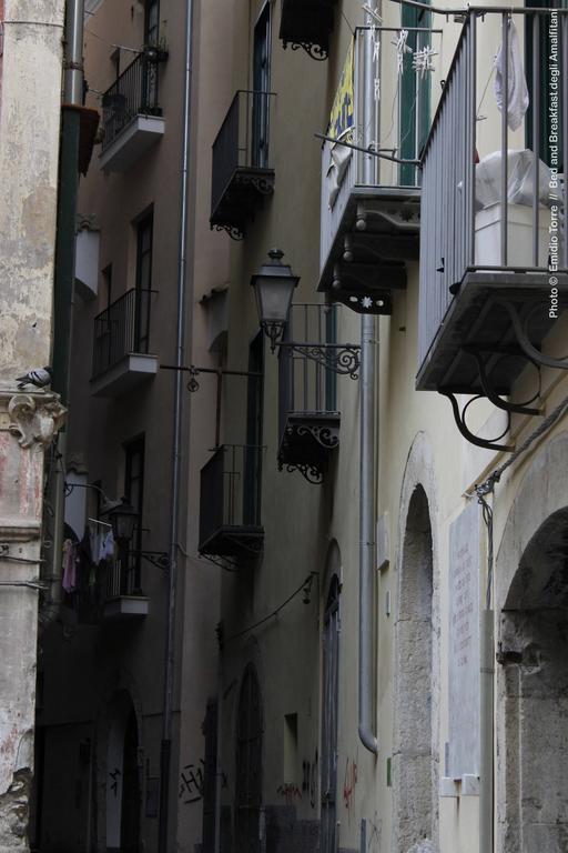 Amalfitani Salerno Centro Bed & Breakfast Exterior photo