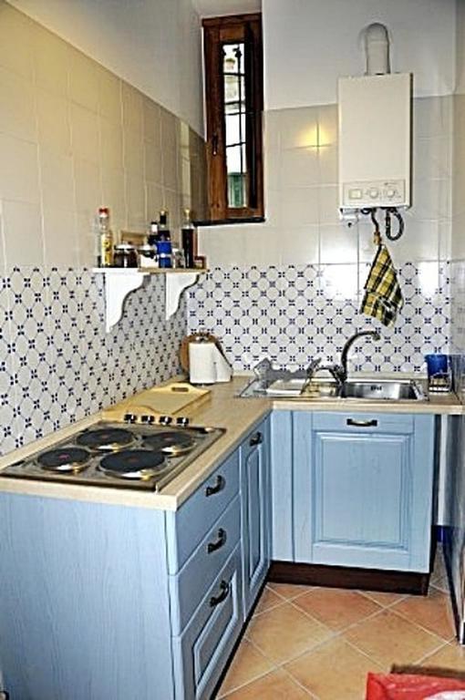Amalfitani Salerno Centro Bed & Breakfast Exterior photo