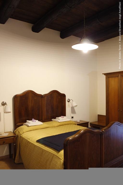 Amalfitani Salerno Centro Bed & Breakfast Room photo
