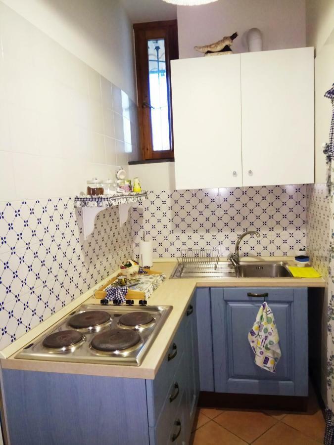 Amalfitani Salerno Centro Bed & Breakfast Exterior photo